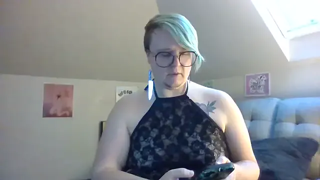 queerlyjaz on StripChat 