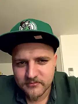 QueueFrenchie from StripChat