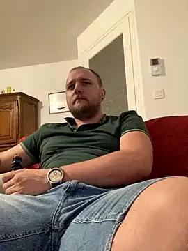 QueueFrenchie from StripChat