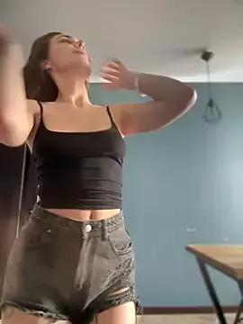 QuitieLia from StripChat is Freechat