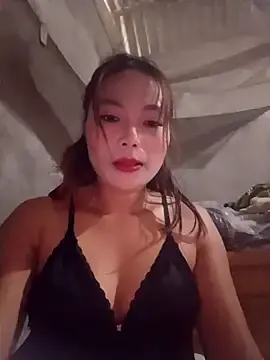 Rabbit-small on StripChat 