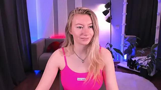 Try our streaming cams variety and talk on a personal level with our adorable girls streamers, showing off their bountiful shapes and dildos.