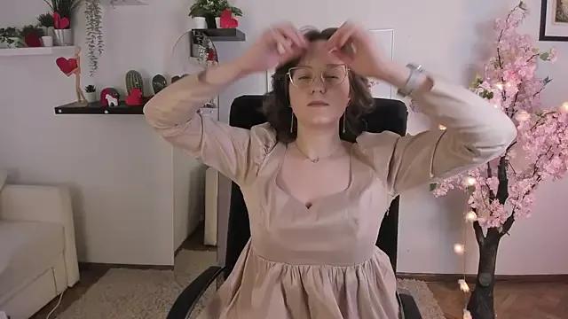Rada_Woods from StripChat