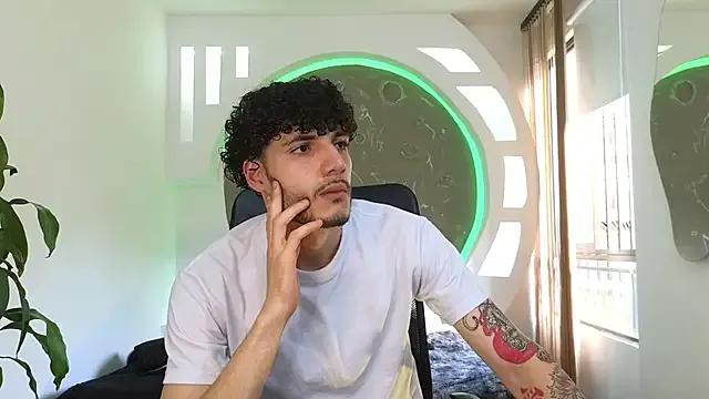 Rafael_Mendezz from StripChat