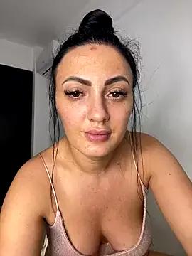 RaisaSalvi from StripChat is Freechat