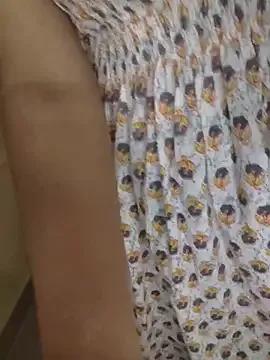 RajaRani56 from StripChat
