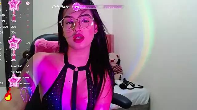 raquelle_sweet2 from StripChat is Freechat