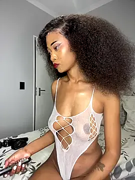 Rare_DiamondxX from StripChat