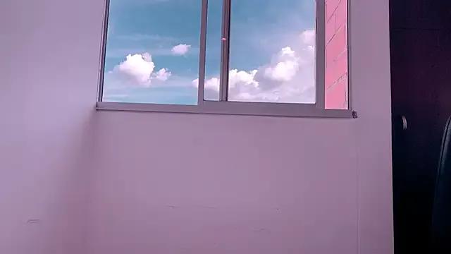 Raven__Blod from StripChat is Freechat