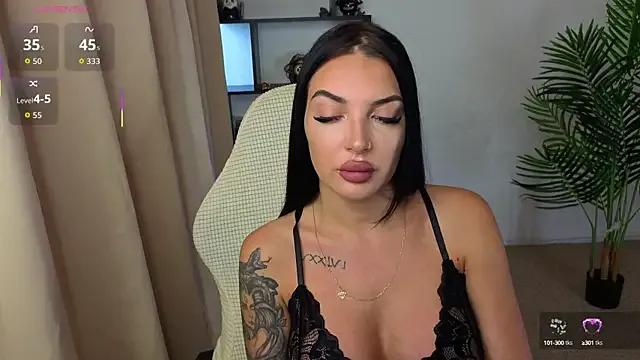 Try our streaming cams variety and talk on a personal level with our adorable girls streamers, showing off their bountiful shapes and dildos.