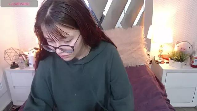 RavenLove_ from StripChat is Freechat