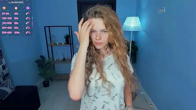 RayaNenlia from StripChat