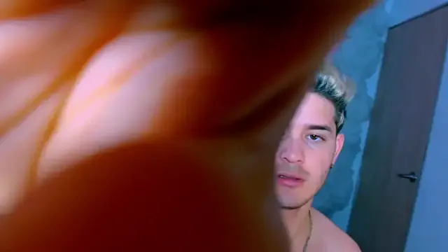 RayanLynxx on StripChat 