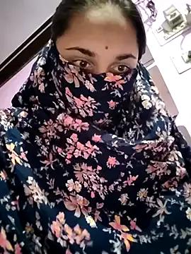 RAYI_Queen_1 from StripChat is Freechat