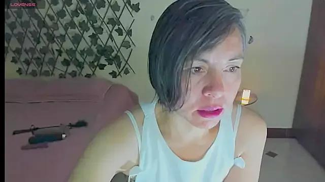 rebecca09_sexy from StripChat