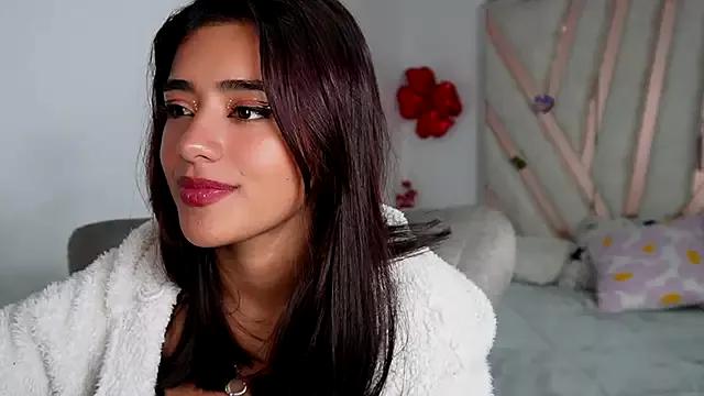 Rebecca_055 from StripChat