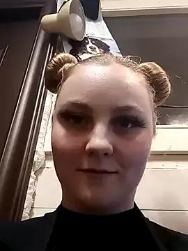 RebeccaEvve from StripChat