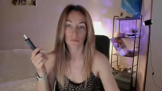 Try our streaming cams variety and talk on a personal level with our adorable girls streamers, showing off their bountiful shapes and dildos.
