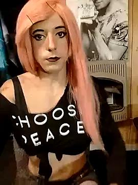 Rebeckalove from StripChat is Freechat