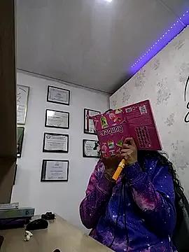 Rebekka_simpson from StripChat