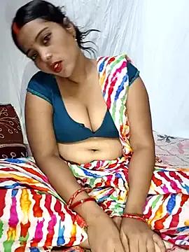 RED_CHILLY_QUEEN from StripChat is Freechat