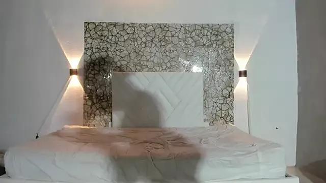 Red_house_333 from StripChat is Freechat