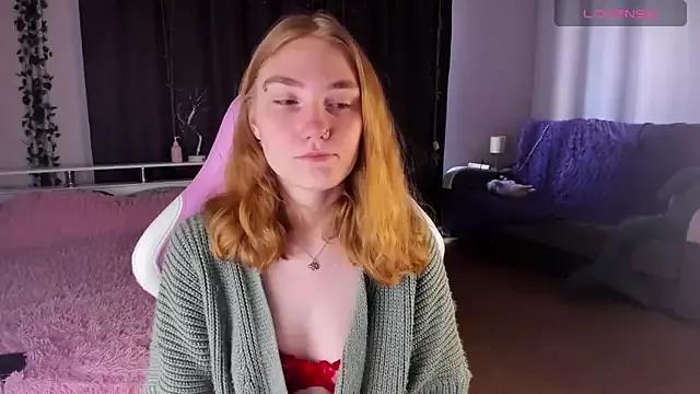ReddHotPipper from StripChat