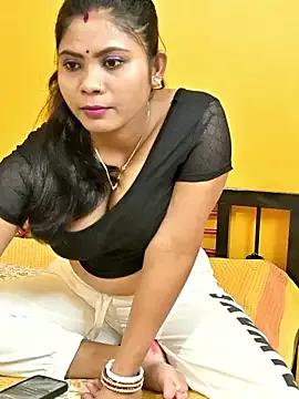 RedQQueen from StripChat is Group