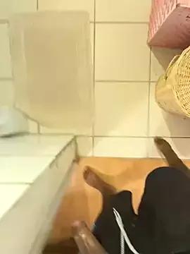 Reel_black_cock from StripChat