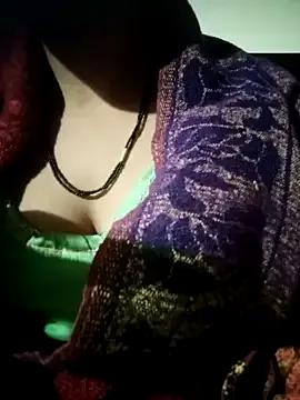 Reema62845 from StripChat