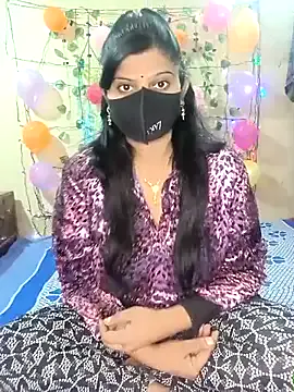 Reena_couple502 on StripChat 