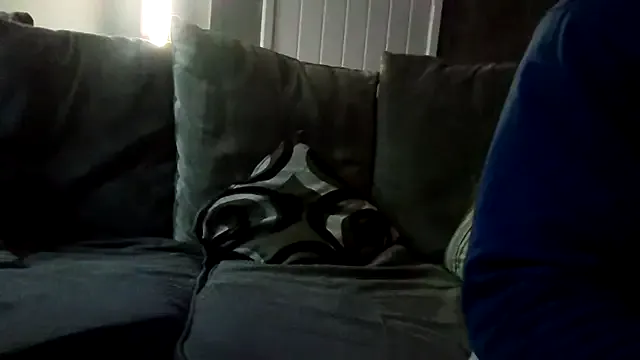 Reggie_roxie on StripChat 