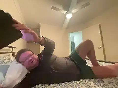 Reggyrabbit from StripChat