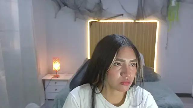 Reichell_Princess from StripChat is Freechat