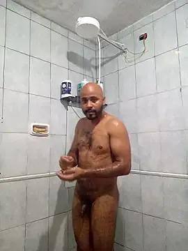reisloko from StripChat is Freechat