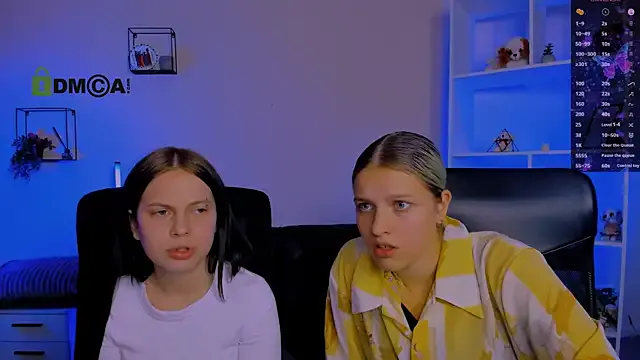 renata_sweety from StripChat is Freechat