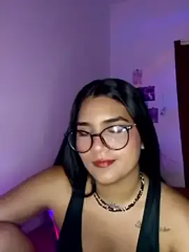 Renata_Zoe from StripChat is Freechat