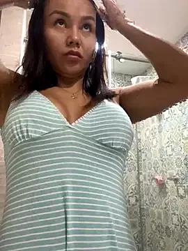 RenataCocio from StripChat is Freechat