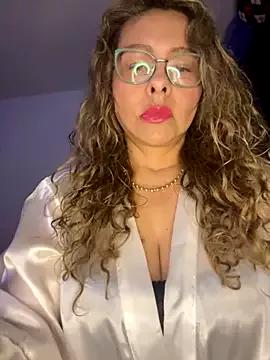 RenataSexxx from StripChat is Freechat
