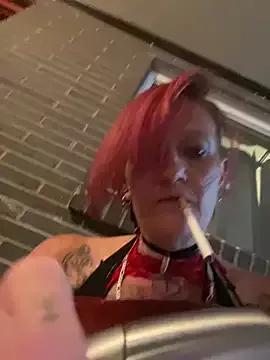 renegade_vyxxen from StripChat