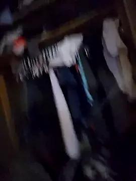 renegade_vyxxen from StripChat