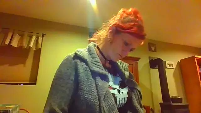 renegade_vyxxen from StripChat