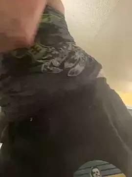 renegade_vyxxen from StripChat