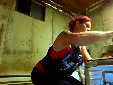renegade_vyxxen from StripChat