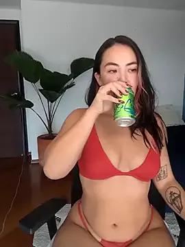 RenEnvy from StripChat is Freechat