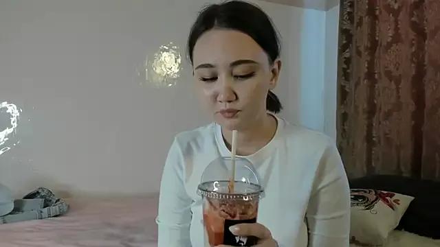 renesmaluv from StripChat