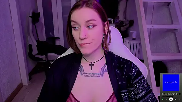 RetroMarie on StripChat 