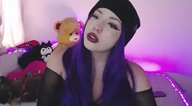 Try our streaming cams variety and talk on a personal level with our adorable girls streamers, showing off their bountiful shapes and dildos.