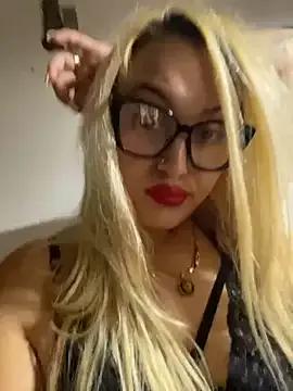 Rhea_calvert1 from StripChat is Freechat