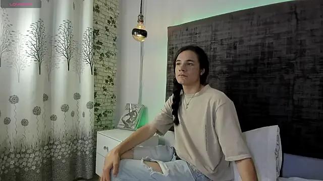 Try our streaming cams variety and talk on a personal level with our adorable girls streamers, showing off their bountiful shapes and dildos.